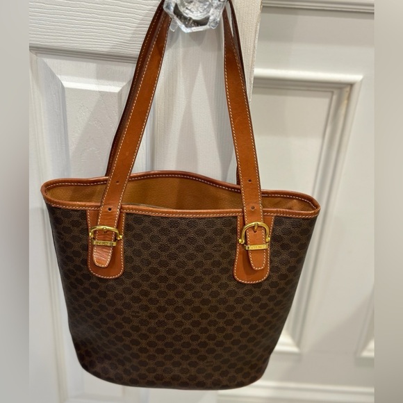 Celine Macadem Triomphe Vintage Leather Bucket Tote Bag - Picture 2 of 13